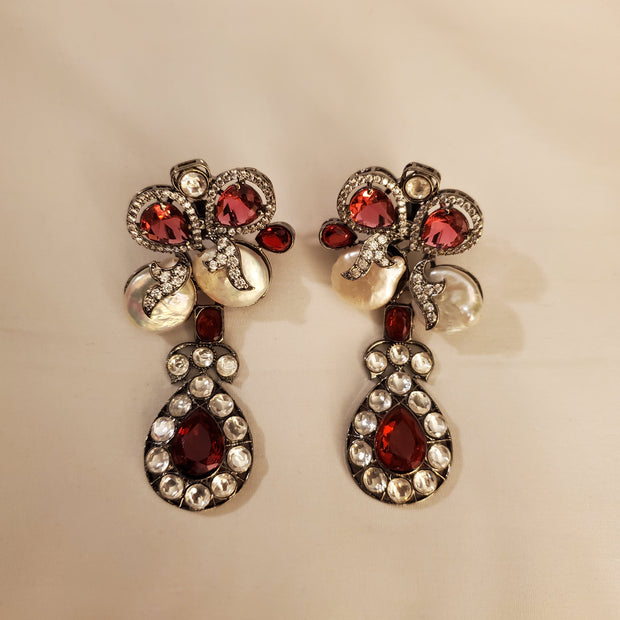 Kundan, Ad and Baroque pearl earrings